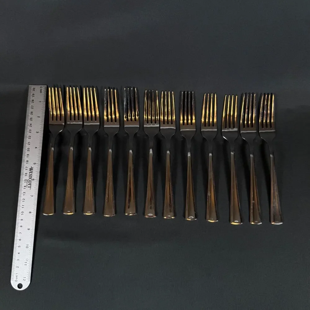 Oneida style glossy set